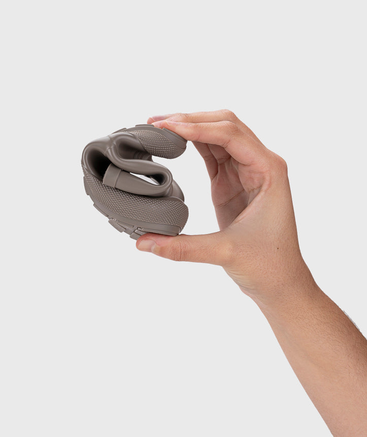 BOTA DE AGUA "GRIS TAUPE"